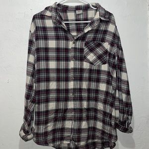 Oversized plaid long sleeve